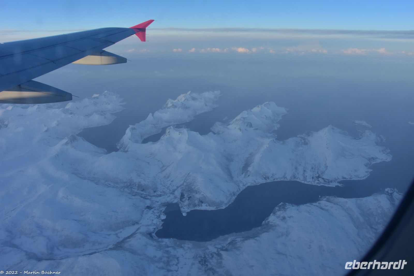 Traumhaftes Rückflug-Wetter von Tromsø direkt nach Dresden - Insel Senja