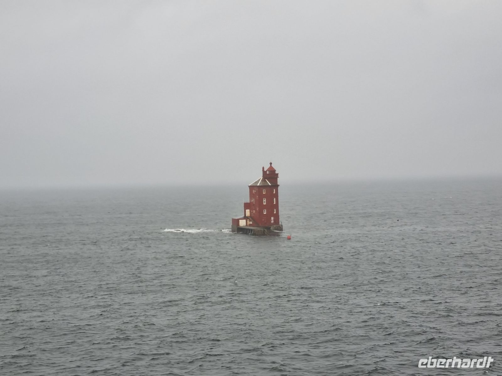 ...auf dem Weg von Trondheim nach Rørvik... - Leuchtturm Kjeungskjær