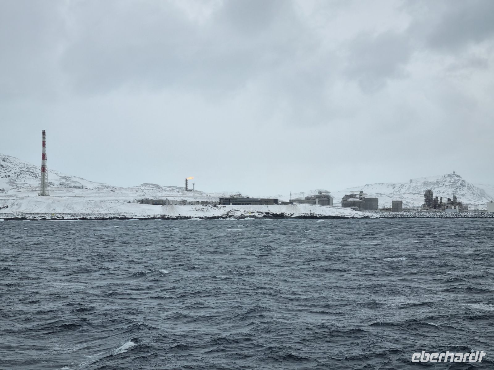 ...nördlich von Hammerfest - Insel Melkøya (Erdgasverflüssigungsanlage)