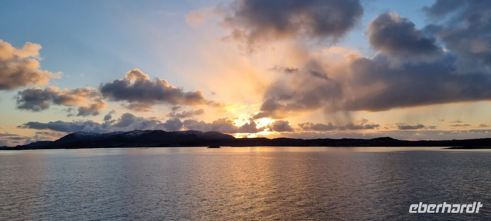Helgelandküste - Sonnenuntergang zwischen Brønnøysund und Rørvik