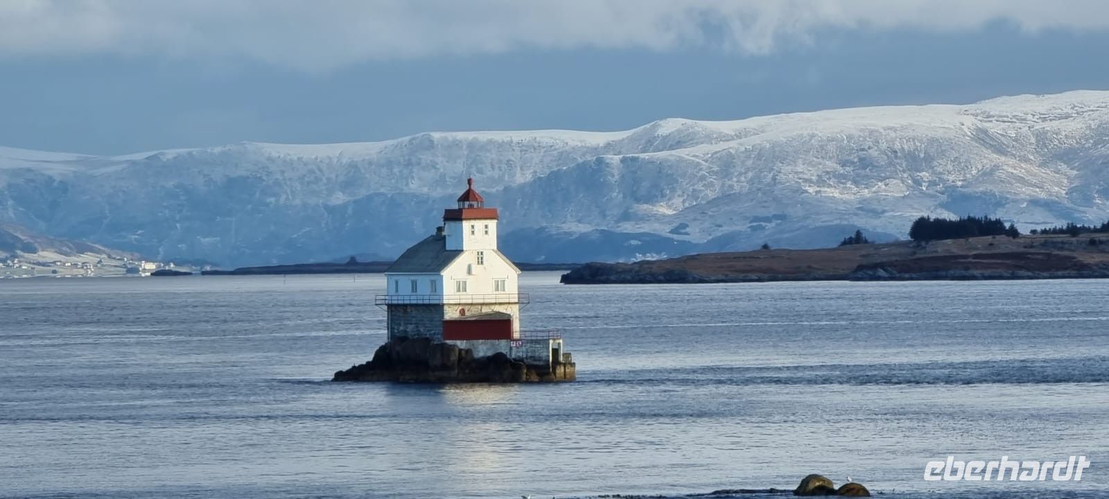 ...unterwegs zwischen Florø und Bergen... - Stabben fyr (Küstenleuchtturm)