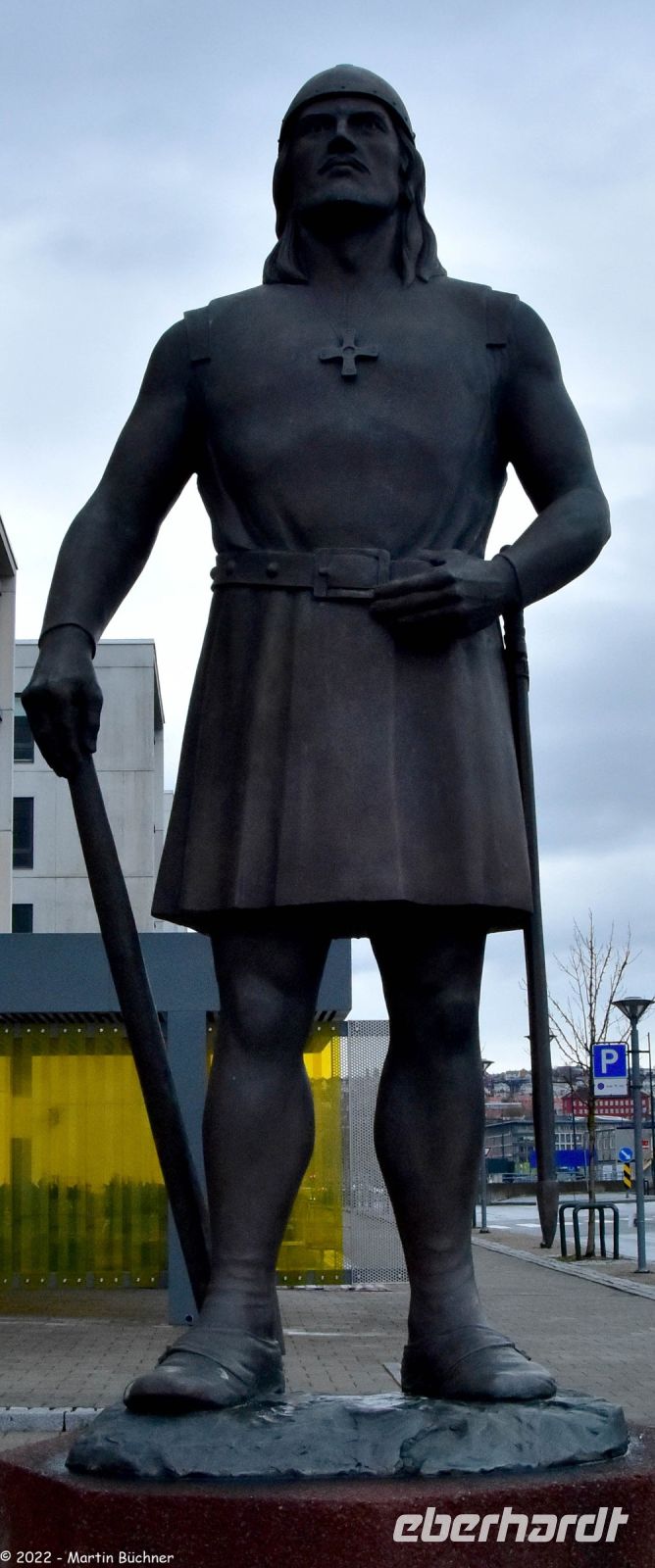 Hurtigruten - MS Polarlys - Trondheim - Wikinger Leif Erikson