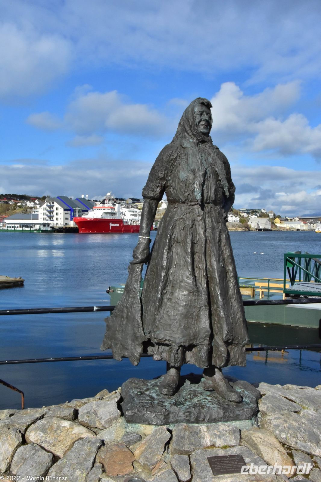 Hurtigruten - MS Polarlys - Kristiansund - Klippfischfrau
