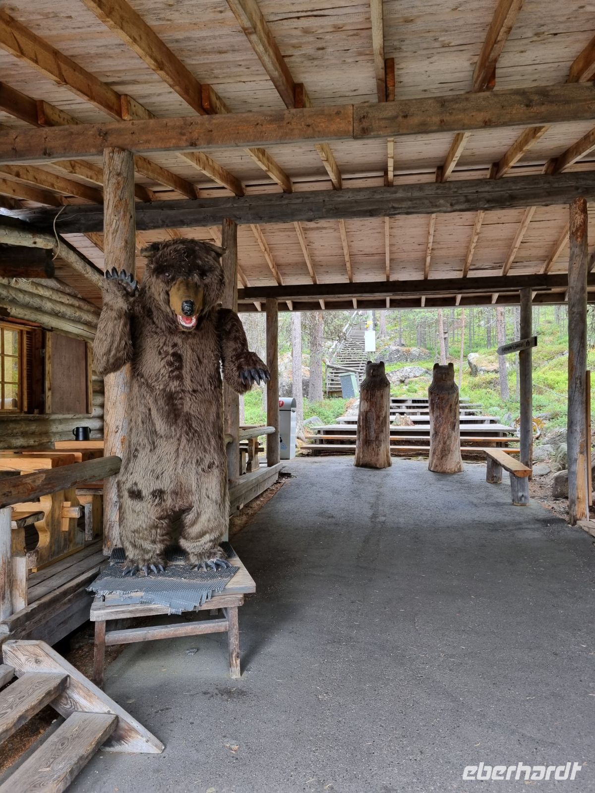 Bärenhöhle (Karhunpesäkivi) bei Inari