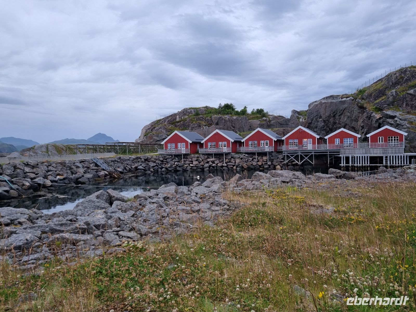Statles Rorbusenter in Mortsund