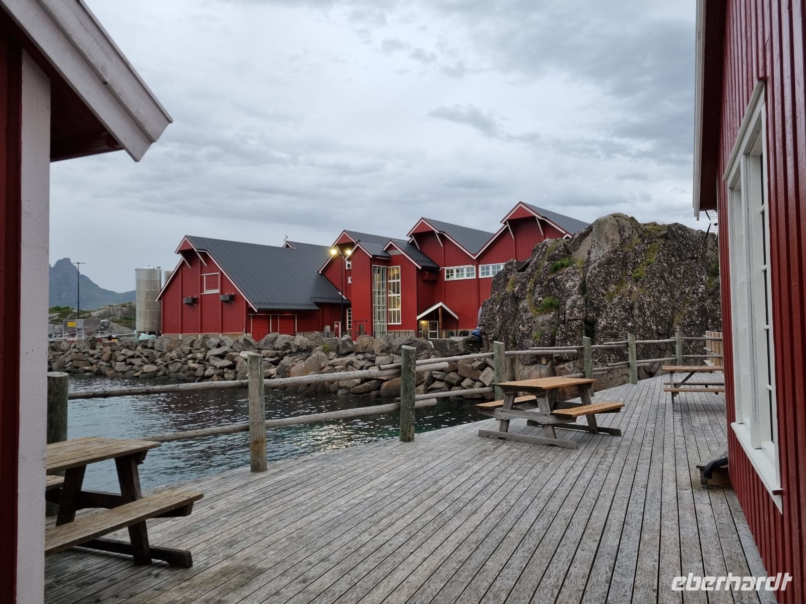 Statles Rorbusenter in Mortsund