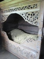 Maihaugen: Pfarrhaus, Bett