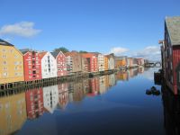 Trondheim: Speicherhäuser am Nidelv