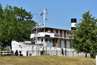 Göta Kanal - Das Blaue Band Schwedens - historischer Dampfer Wilhelm Tham in den Schleusen von Berg
