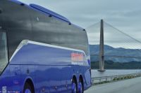 Helgelandsbrücke über den Leirfjorden an der Helgelandskysten