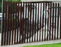 Lillehammer - Freilichtmuseum Maihaugen - in vermeintlichem Schrott am Eingang steckt der Gründer des Museums