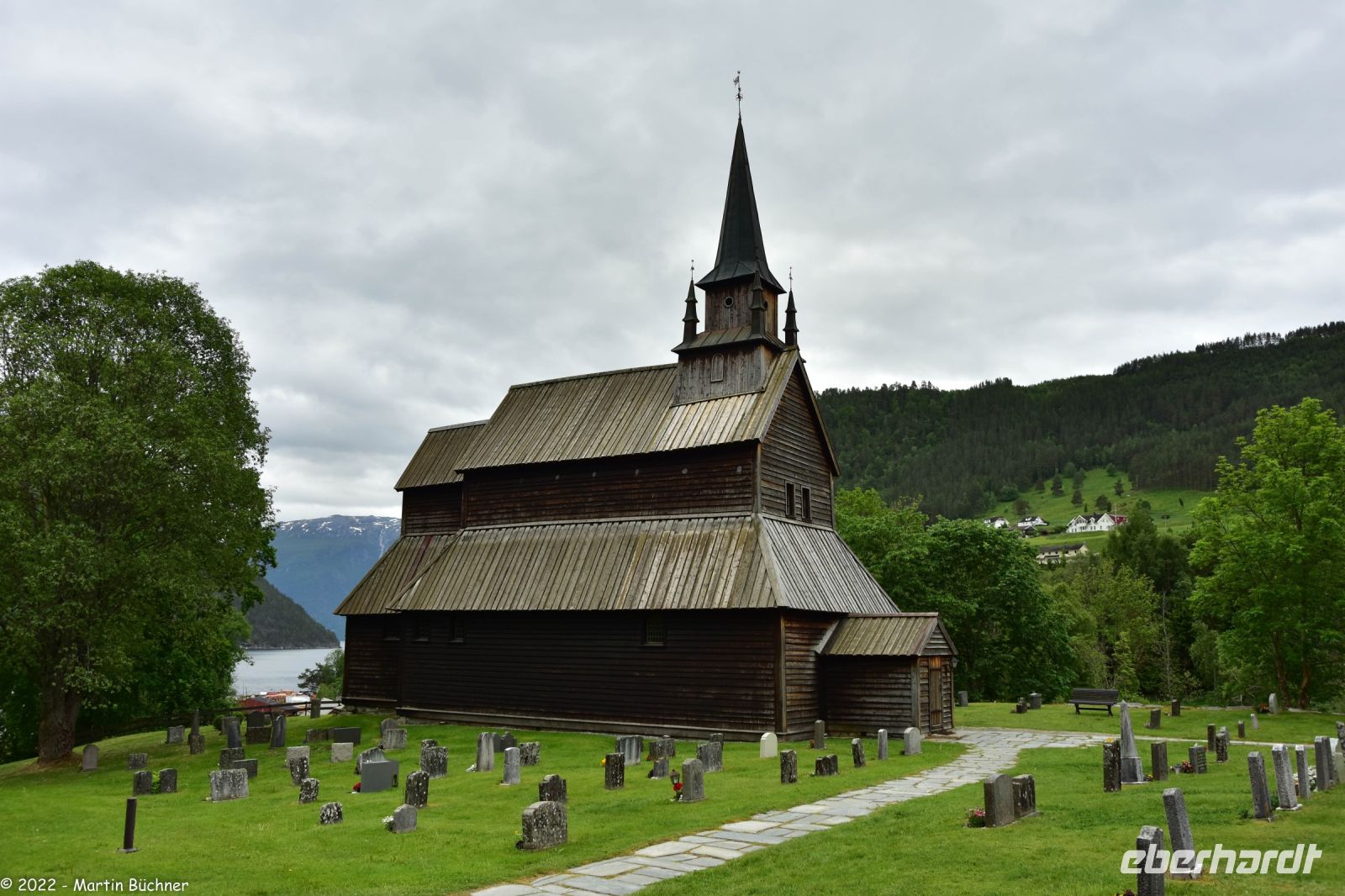 Stabkirche Kaupanger (stilgebend)
