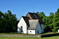 Insel Alnön - Alnö Gamla Kyrka - sie stammt aus dem 12. Jh. und zählt zu den ältesten Kirchen in der Provinz Norrland