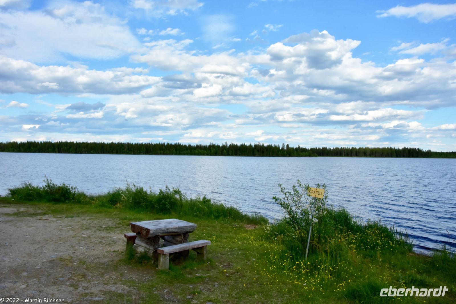 E75 - Pause am See Vajunen in Finnisch Lappland