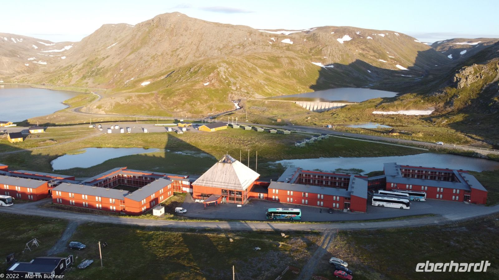 Mitternachtssonne auf der Insel Margerøya - Unser Hotel am Nordkapp