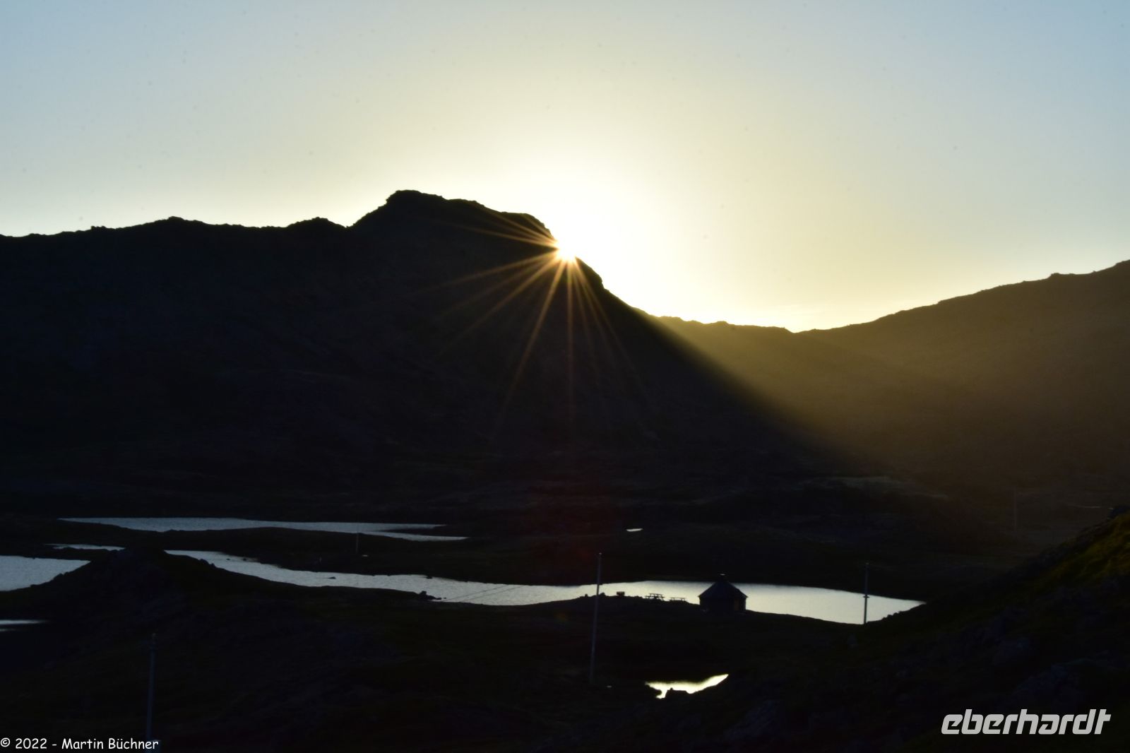 Mitternachtssonne auf der Insel Margerøya - Unser Hotel am Nordkapp