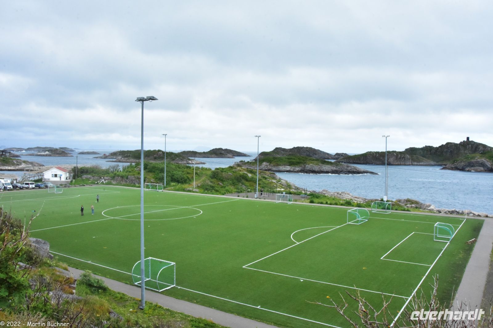 Der wohl berühmteste nördlichste Fußballplatz der Welt - Henningsvær, Lofoten