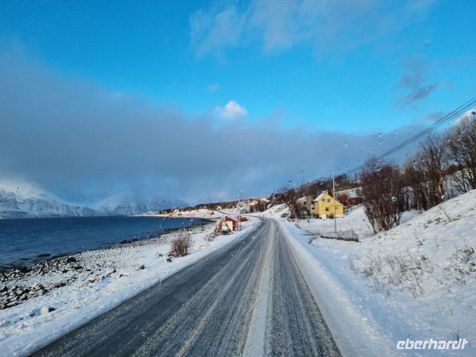 Weiterfahrt nach Alta entlang des Lyngenfjordes...