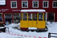 Eine ehemalige Gondel der Fjellheisen-Seilbahn - kenne ich noch in Betrieb...