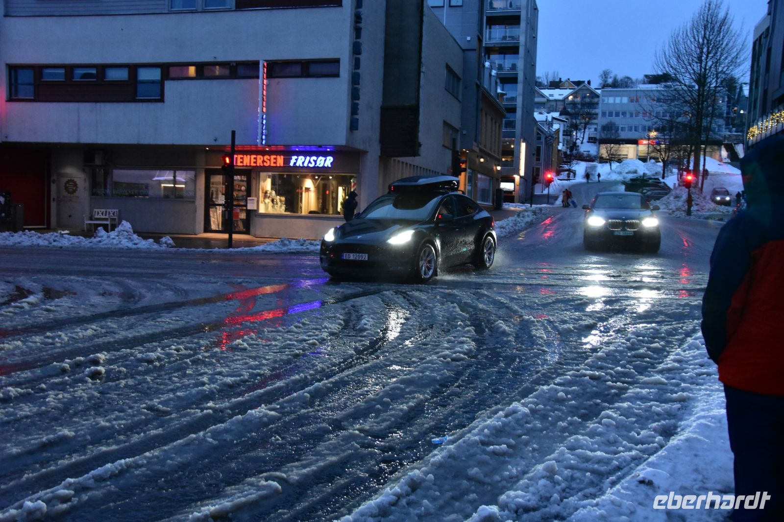 Kurz vor unserer Rückreise kehrt der Sturm zurück - starkes Tauwetter setzt ein