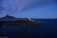 Hurtigruten - M/S Trollfjord - Polarkreis-Überquerung - unterwegs entlang der Märchenküste Helgeland in der Provinz Nordland