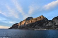 Hurtigruten - M/S Trollfjord - unterwegs entlang der Märchenküste Helgeland in der Provinz Nordland