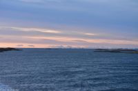Hurtigruten - M/S Trollfjord - Bodø - Blick über den Vestfjord zu den Lofoten