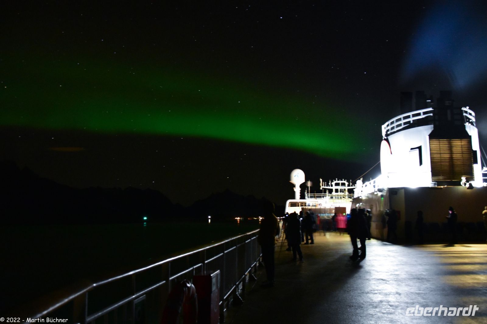 Hurtigruten - M/S Trollfjord - Polarlicht im Raftsund (Lofoten)