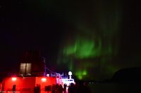 Hurtigruten - M/S Trollfjord auf dem Weg von Tromsø nach Skjervøy - Polarlicht - Nordlicht - Aurora Borealis