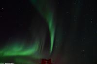 Hurtigruten - M/S Trollfjord auf dem Weg von Tromsø nach Skjervøy - Quelle des Polarlicht - Nordlicht - Aurora Borealis - Schornstein des Schiffes