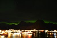 Polarlicht über Svolvær, Lofoten