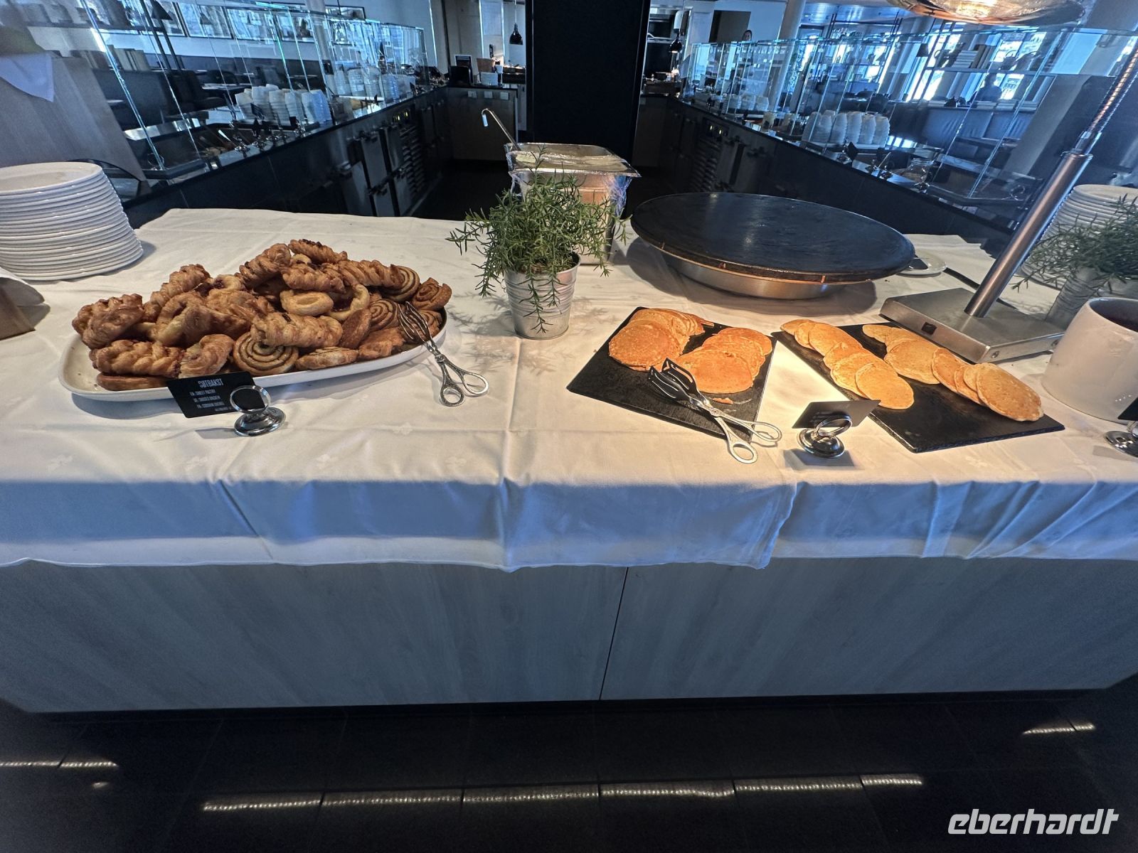 Hurtigruten - MS Nordnorge - Frühstücksbüffet 