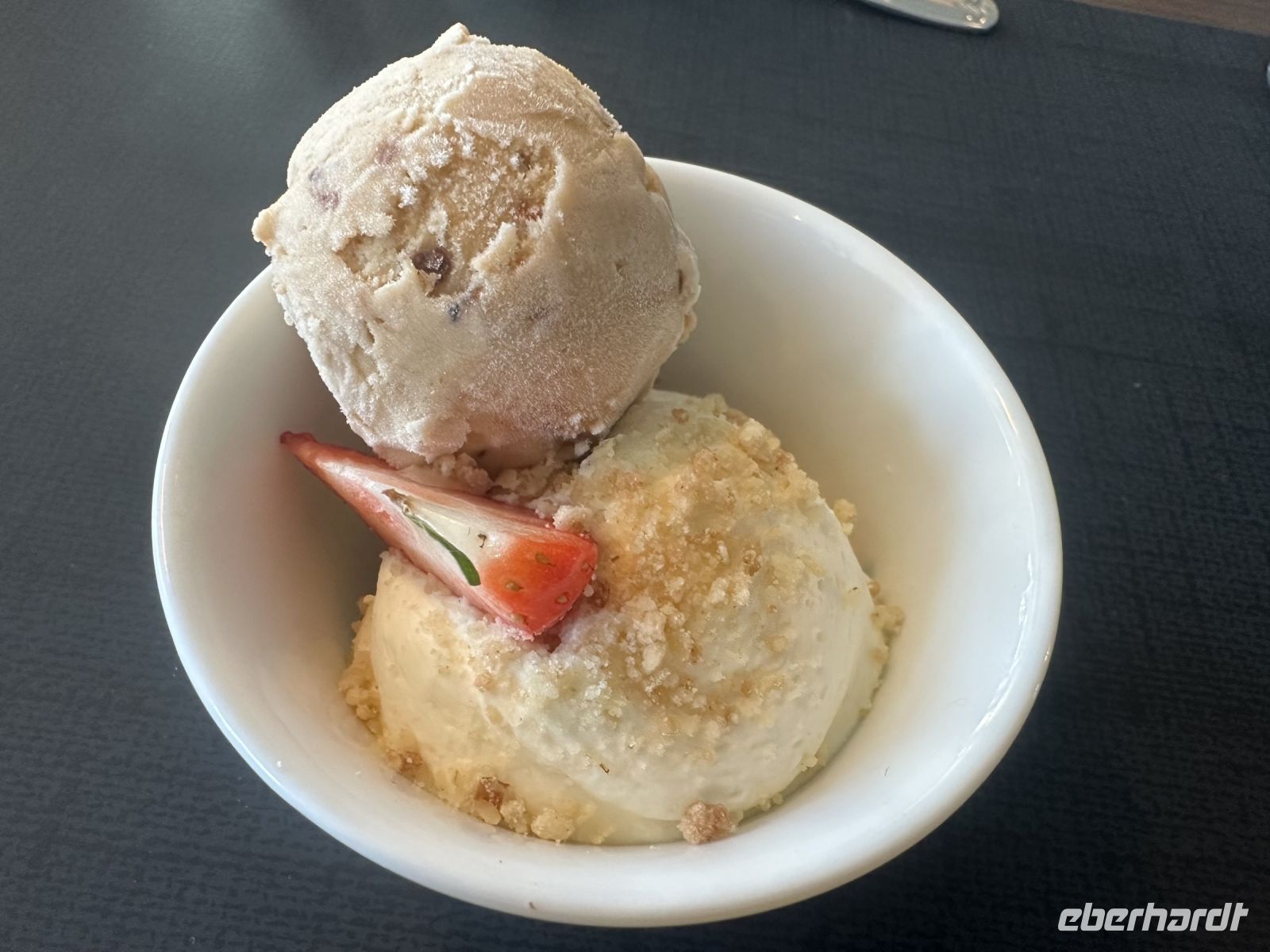 Hurtigruten - Abendessen - Nachspeise Eis