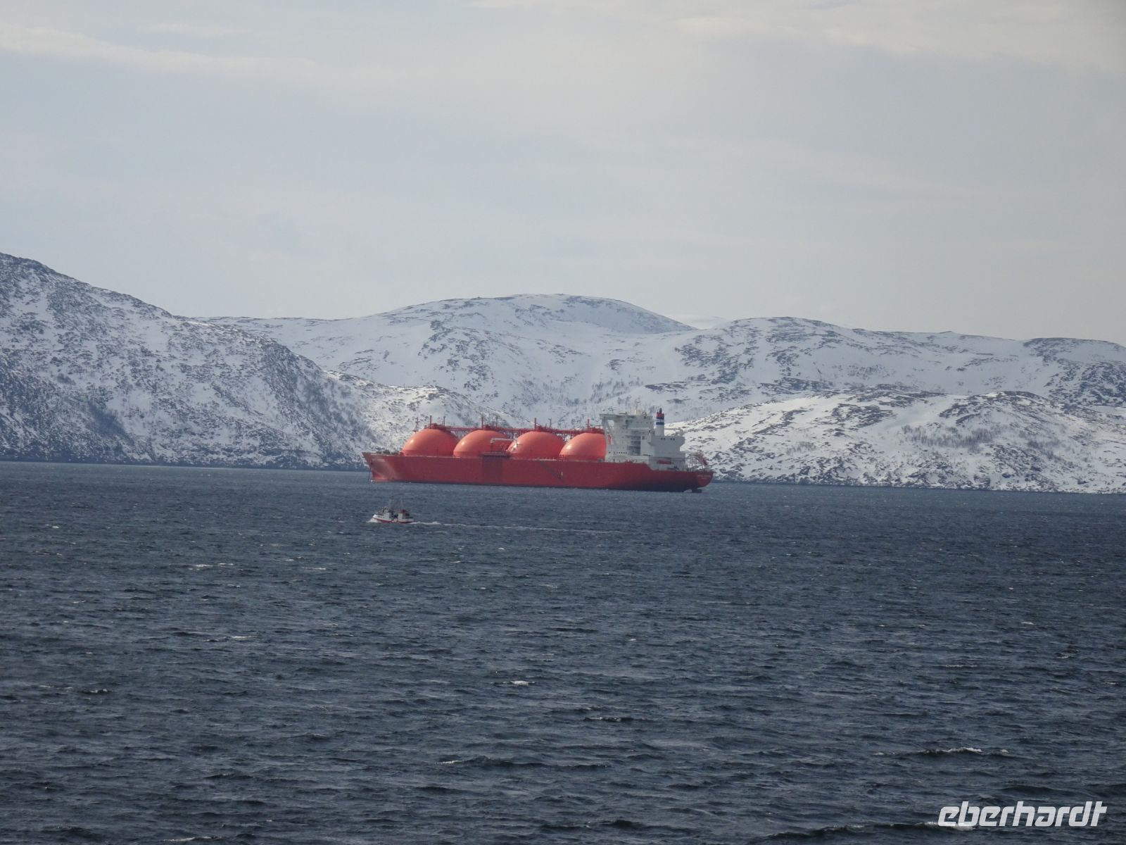Tankschiff vor Melkoya 