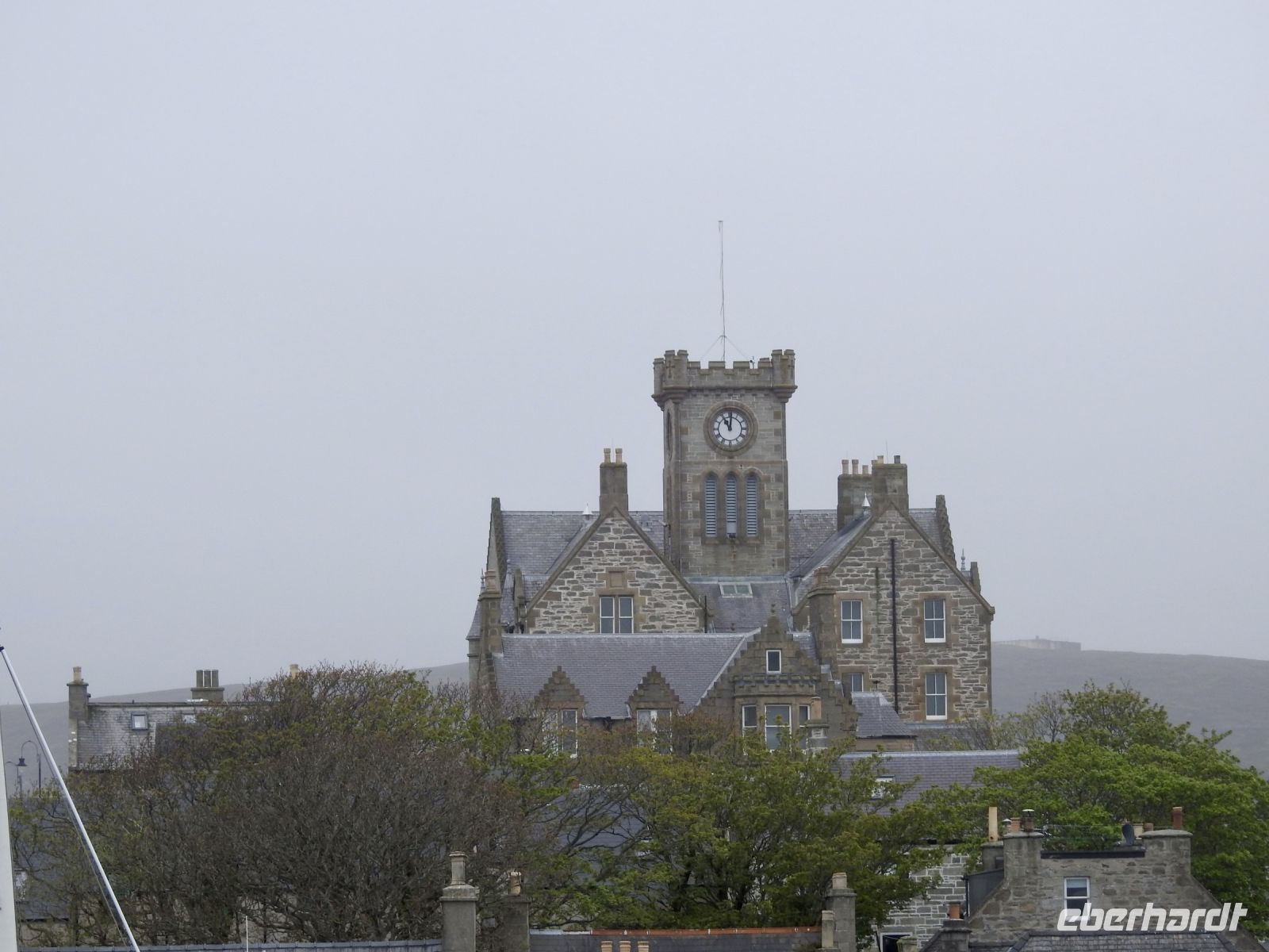 Lerwick auf den Shetlandinseln kommt in Sicht
