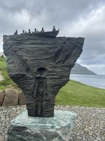 in Elduvik wird an die Sage vom MeerMann erinnert