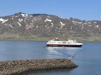 die MS Spitsbergen ist immer ein schöner Anblick