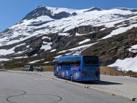 unser Bus steht am Trollstigen-Parkplatz