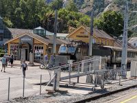 Flåm am Ende des Aurlandsfjords und Ausgangspunkt der Flåmbahn