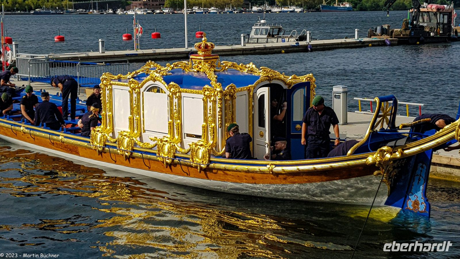 Die königliche Schaluppe - der König ist in der Stadt