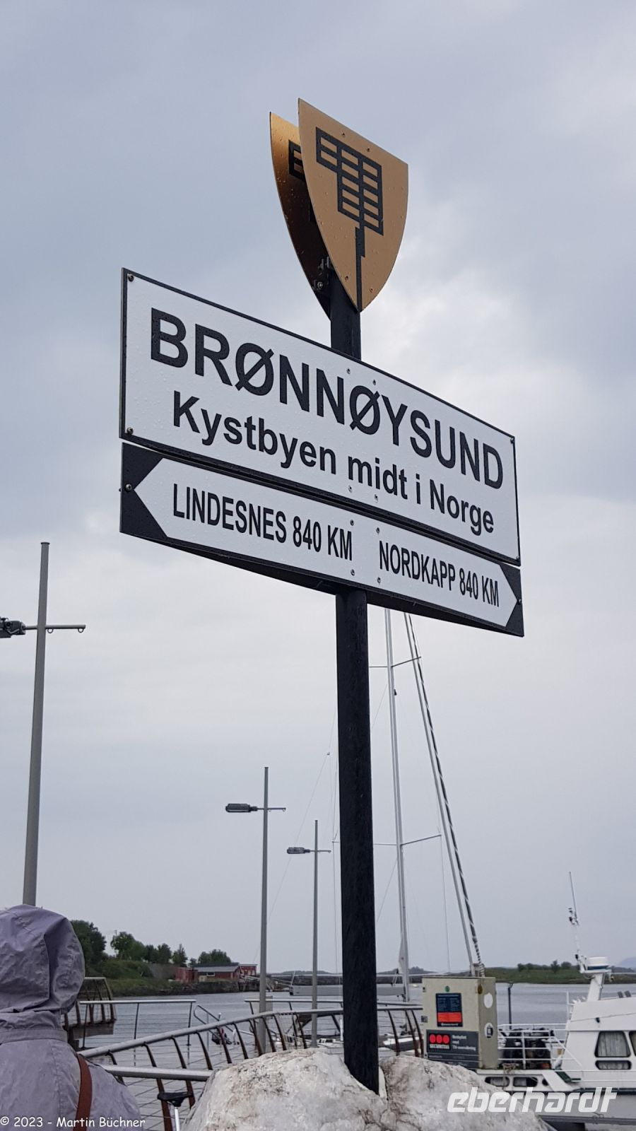 Helgelandskyste - Brønnøysund - Mittelpunkt der norwegischen Küste