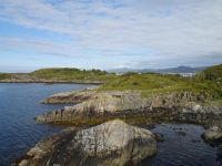 ... sowie Inseln und Schären...