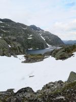 alle Schattierungen von Weiß bis Schwarz 