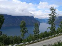 Blick von der Strasse nach Aurlandfjell