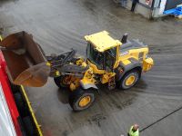 Risoyhamn - Hilfe beim Schließen der Gangway