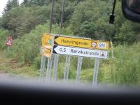 Hinweise auf Elche und den Ort Henningsvaer