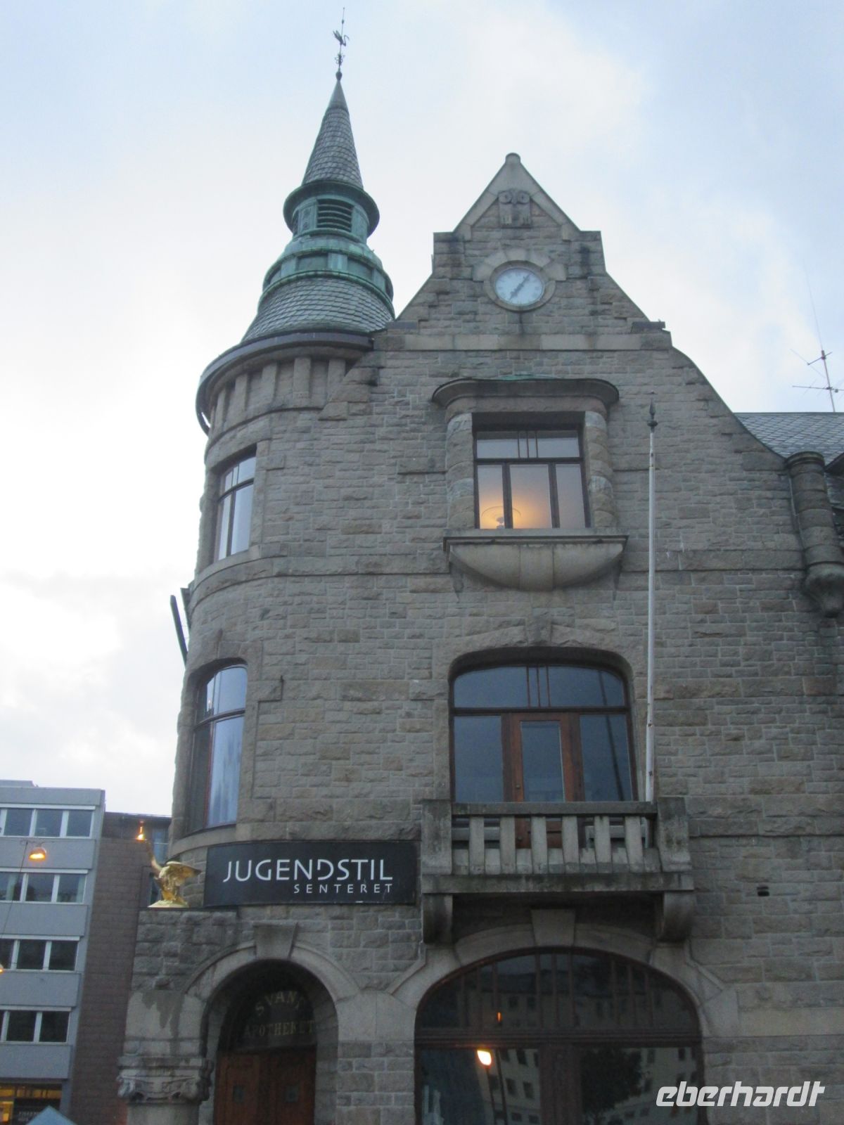 Ålesund: ehemalige Schwanenapotheke