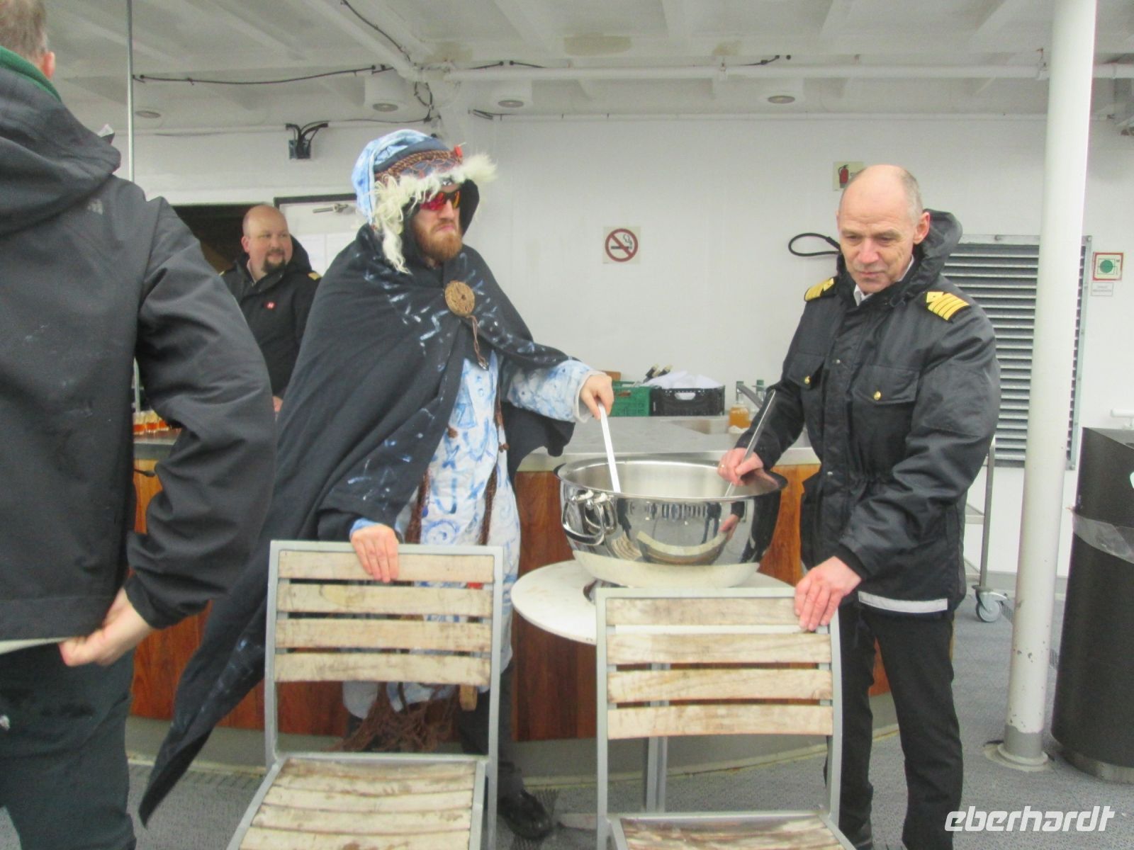 der nächste Täufling mit Eiswasser wird gesucht