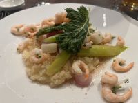 Abendessen an Bord der MS Nordlys