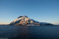 Wunderbare winterliche Arktis an der magischen Helgelands-Küste in der Provinz Nordland - Insel Fugløya